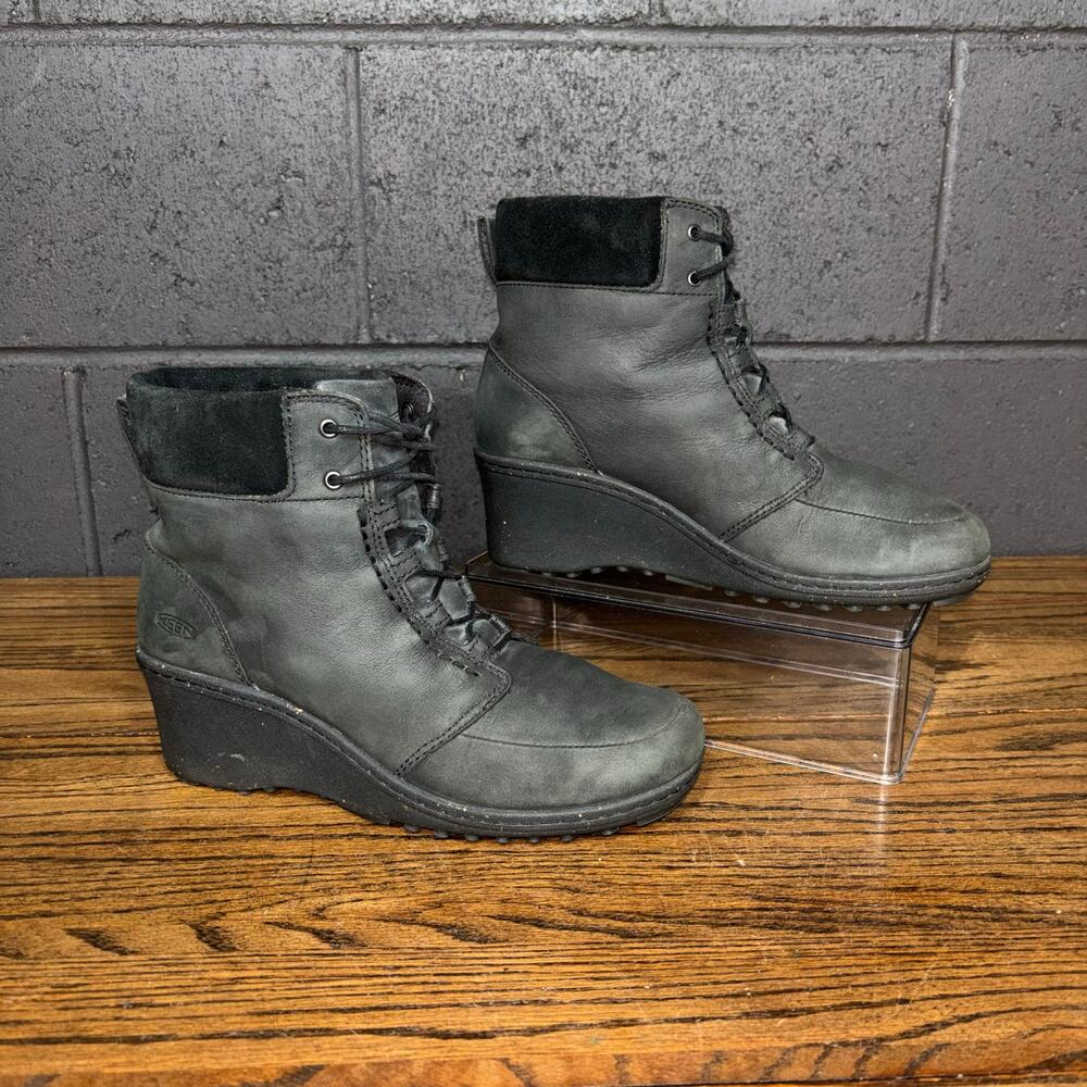 KEEN Women’s 9.5 Black Leather Wedge Ankle Boots Lace Up Outdoor Comfort